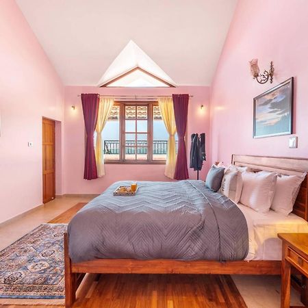Stayvista At The West Wind 5Bhk Villa Ooty Comp Breakfast Ngoại thất bức ảnh