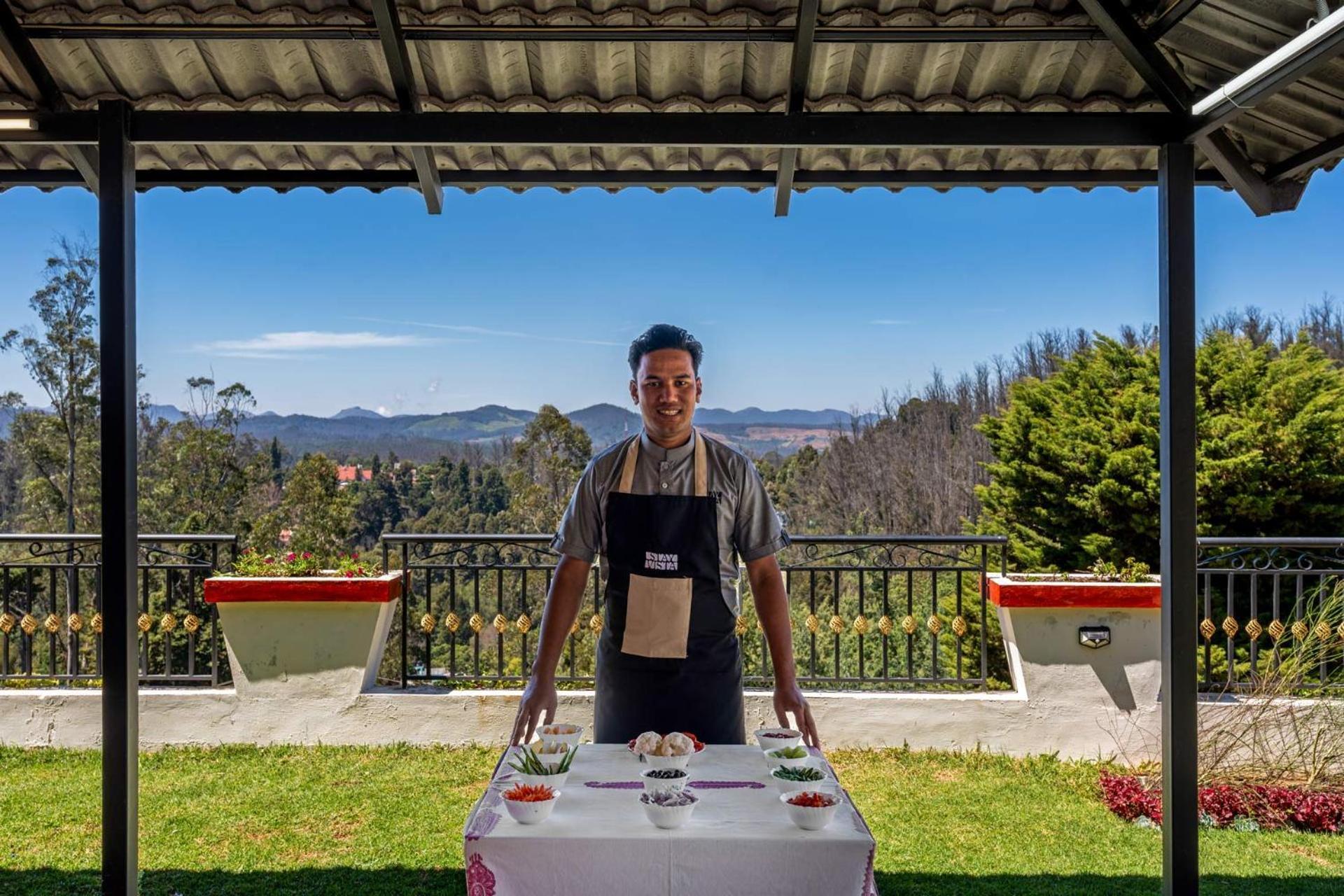 Stayvista At The West Wind 5Bhk Villa Ooty Comp Breakfast Ngoại thất bức ảnh